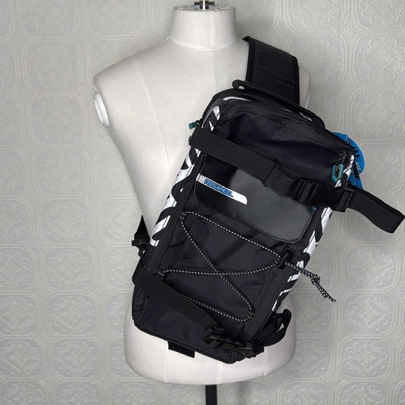 Roswheel | Bicycle Luggage Bag 5L - Palermo, NWT - Picture 10 of 14